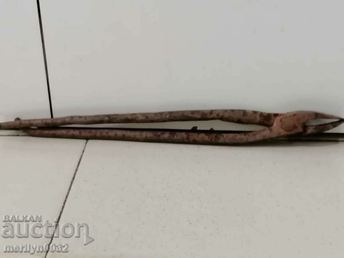 Delivery of Forging pliers wrought iron tool