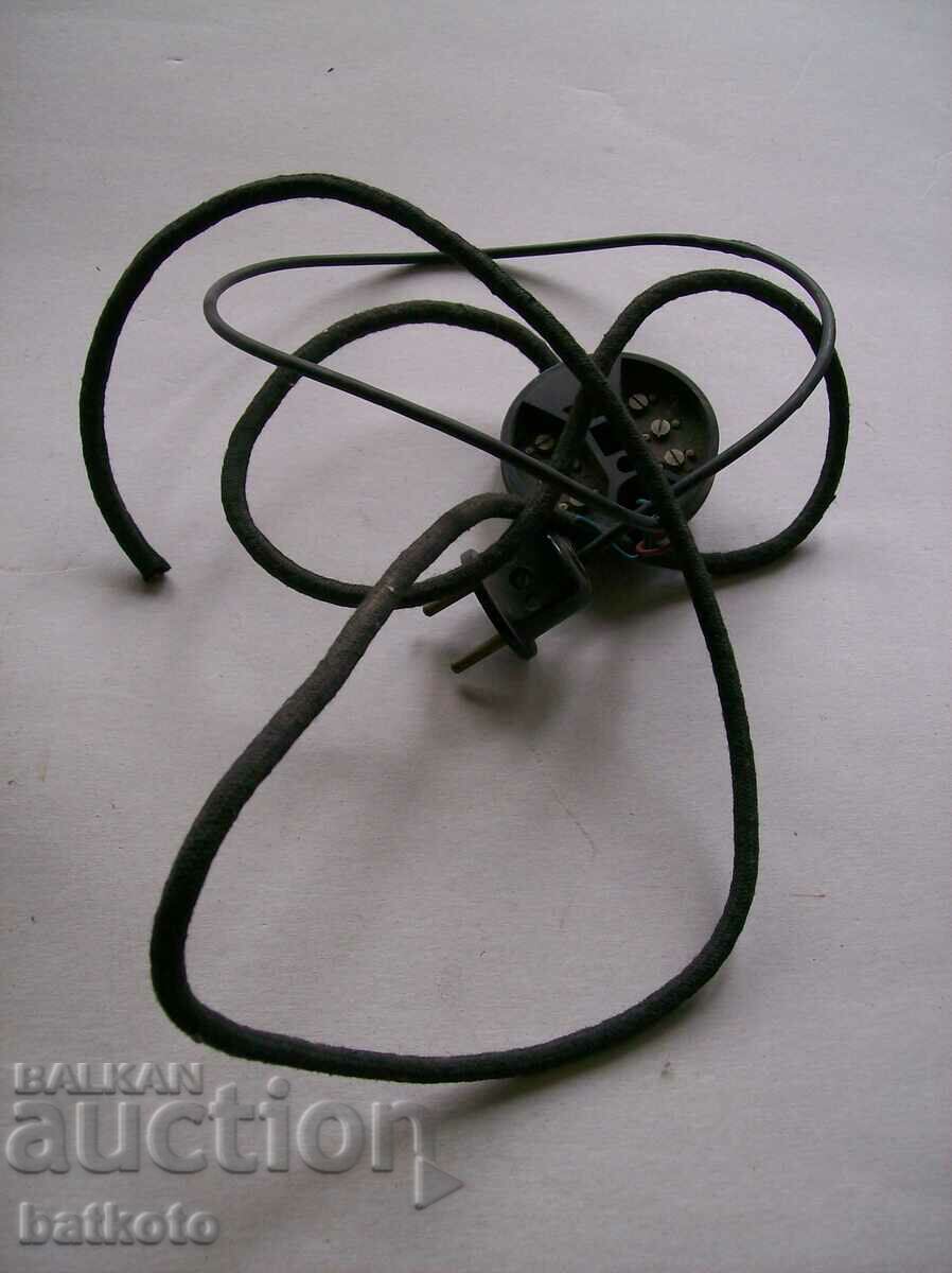 Auction  Old phone without inductor with headset and power cord