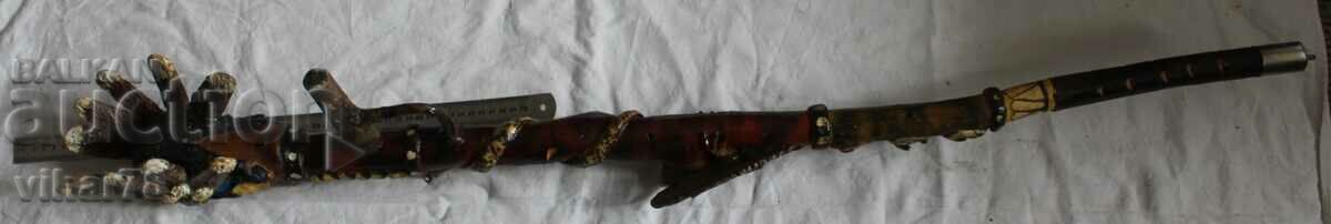 trestie foarte interesanta cu preț € 85.99 | 168.18 BGN