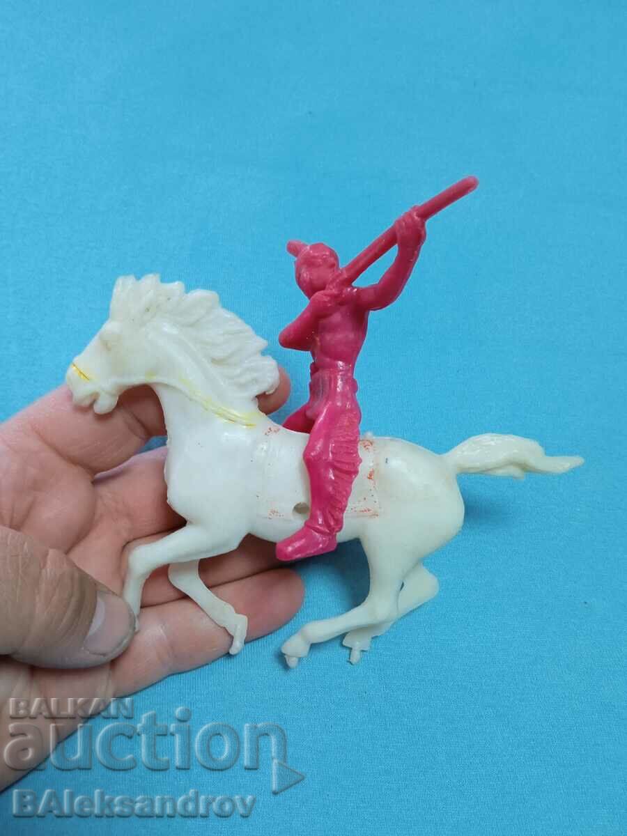 Παράδοση Μια μεγάλη ινδική φιγούρα σε ένα άλογο Παράδοση Μια μεγάλη ινδική φιγούρα σε ένα άλογο