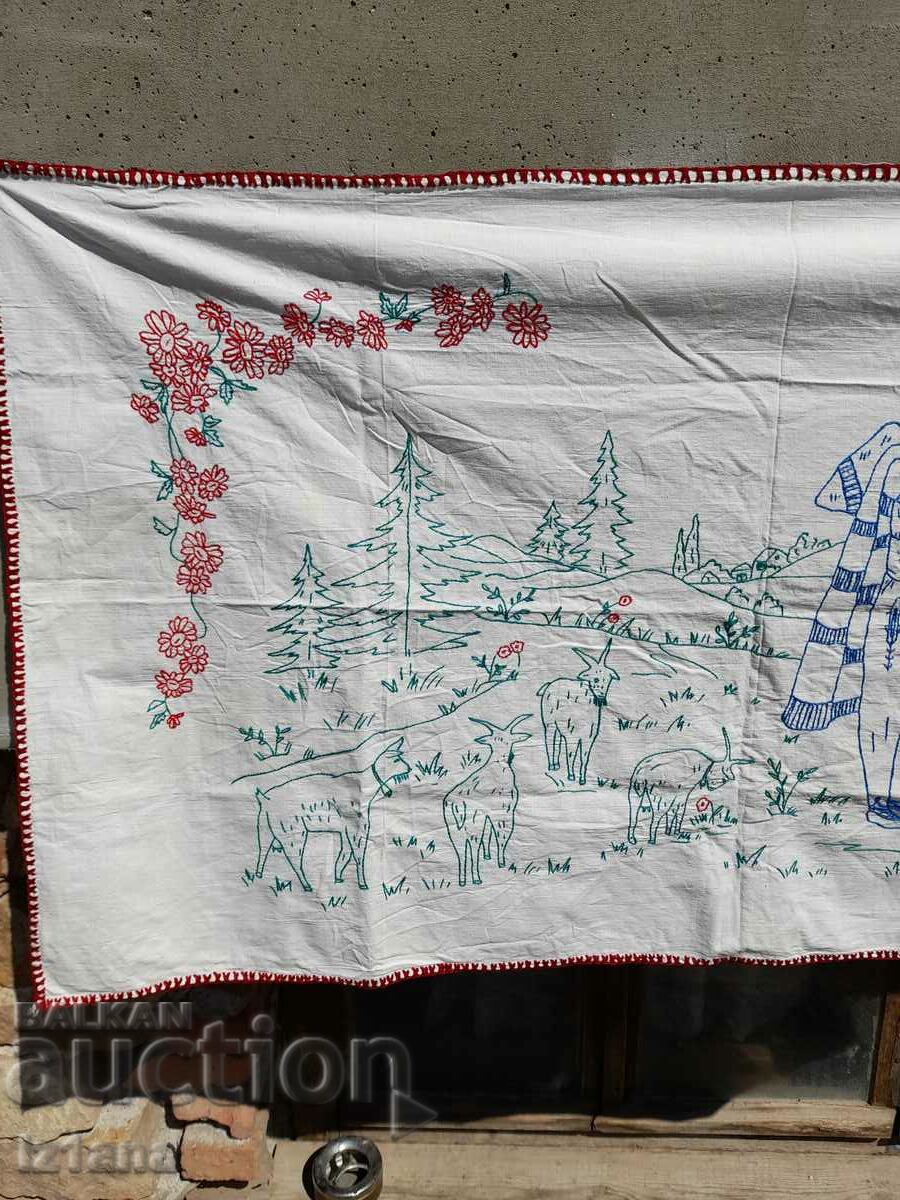 kovyor antic brodate, capac de perete cu preț 30.00 BGN | € 15.34 kovyor antic brodate, capac de perete cu preț 30.00 BGN | € 15.34