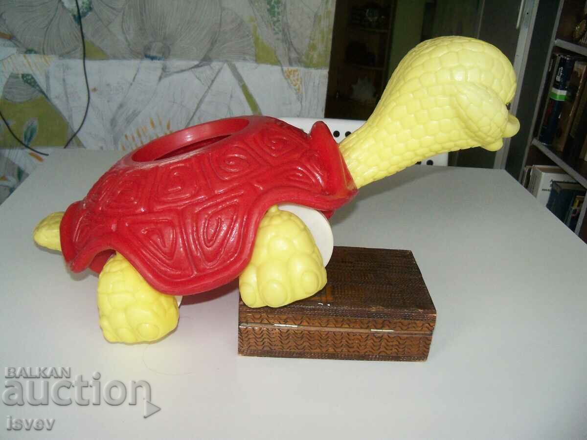 Large social toy turtle in excellent condition - 7 Large social toy turtle in excellent condition - 7