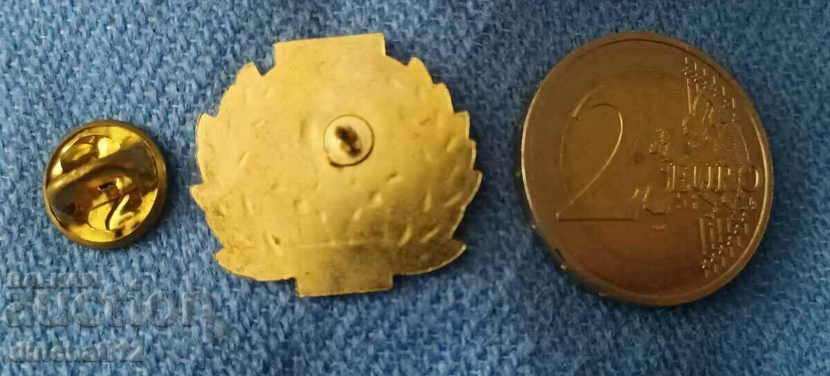 Sign. Formula 1 - 1992 World Champion F1. Auto Moto with price 12.00 BGN | € 6.14 Sign. Formula 1 - 1992 World Champion F1. Auto Moto with price 12.00 BGN | € 6.14