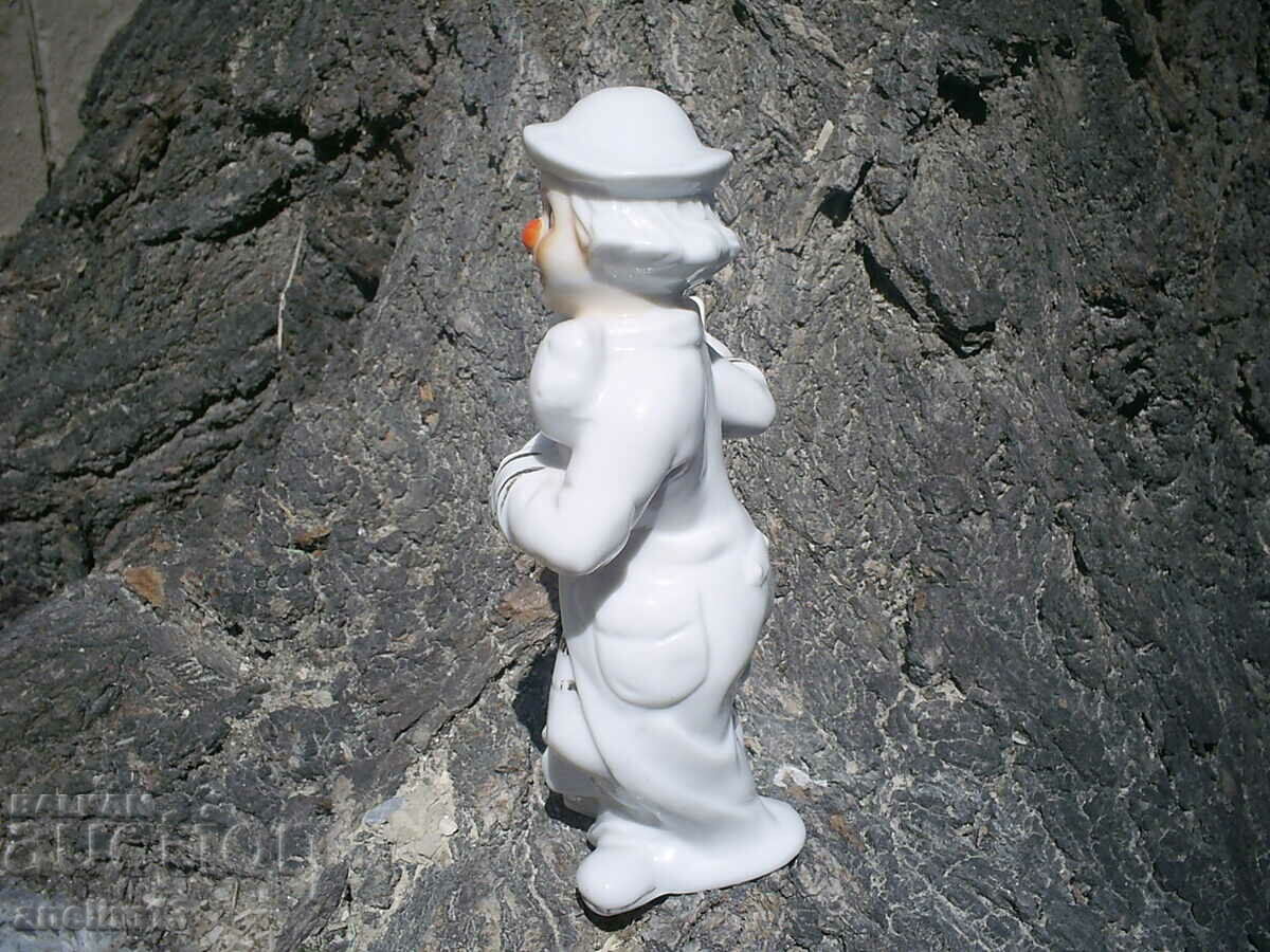 OLD PORCELAIN CLOWN with price 35.00 BGN | € 17.90