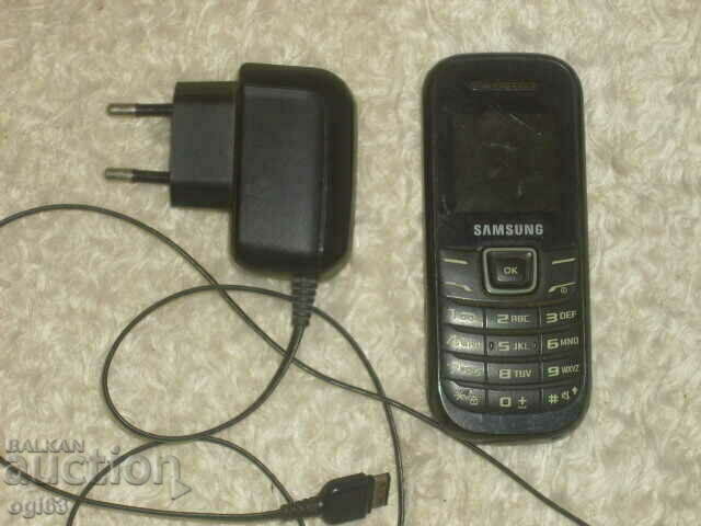 GSM '' SAMSUNG '' GT-E1200