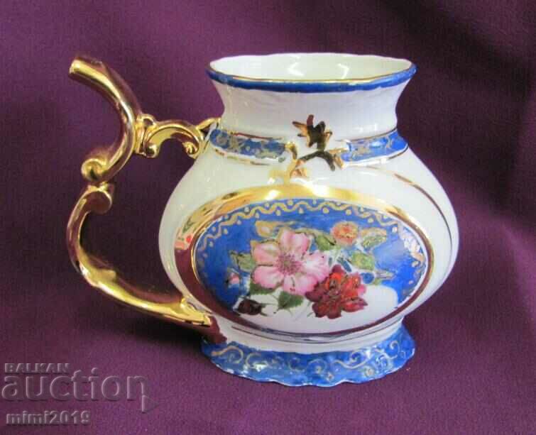 Delivery of Vinci Porcelain Feeder Czechoslovakia Marked Delivery of Vinci Porcelain Feeder Czechoslovakia Marked