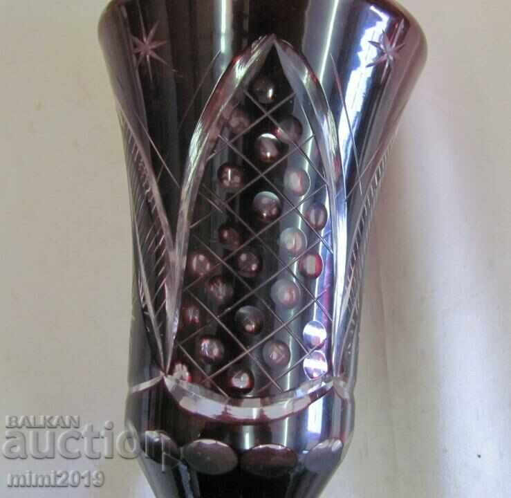 Screw Crystal Red Glass Carafe, Bottle - 5 Screw Crystal Red Glass Carafe, Bottle - 5