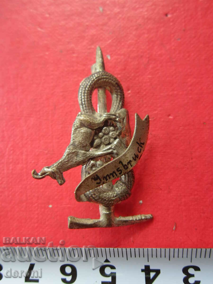 Antique hunting bronze badge badge 1 with price 25.00 BGN | € 12.78 Antique hunting bronze badge badge 1 with price 25.00 BGN | € 12.78