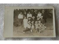 "YUNAK" SOCIETY OF CHILDREN 193 .. PHOTO