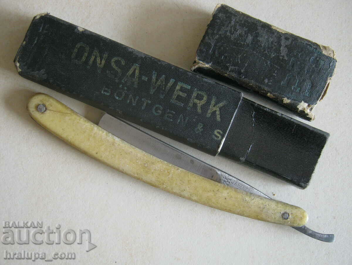 Old German razor Solingen with price 30.00 BGN | € 15.34 Old German razor Solingen with price 30.00 BGN | € 15.34