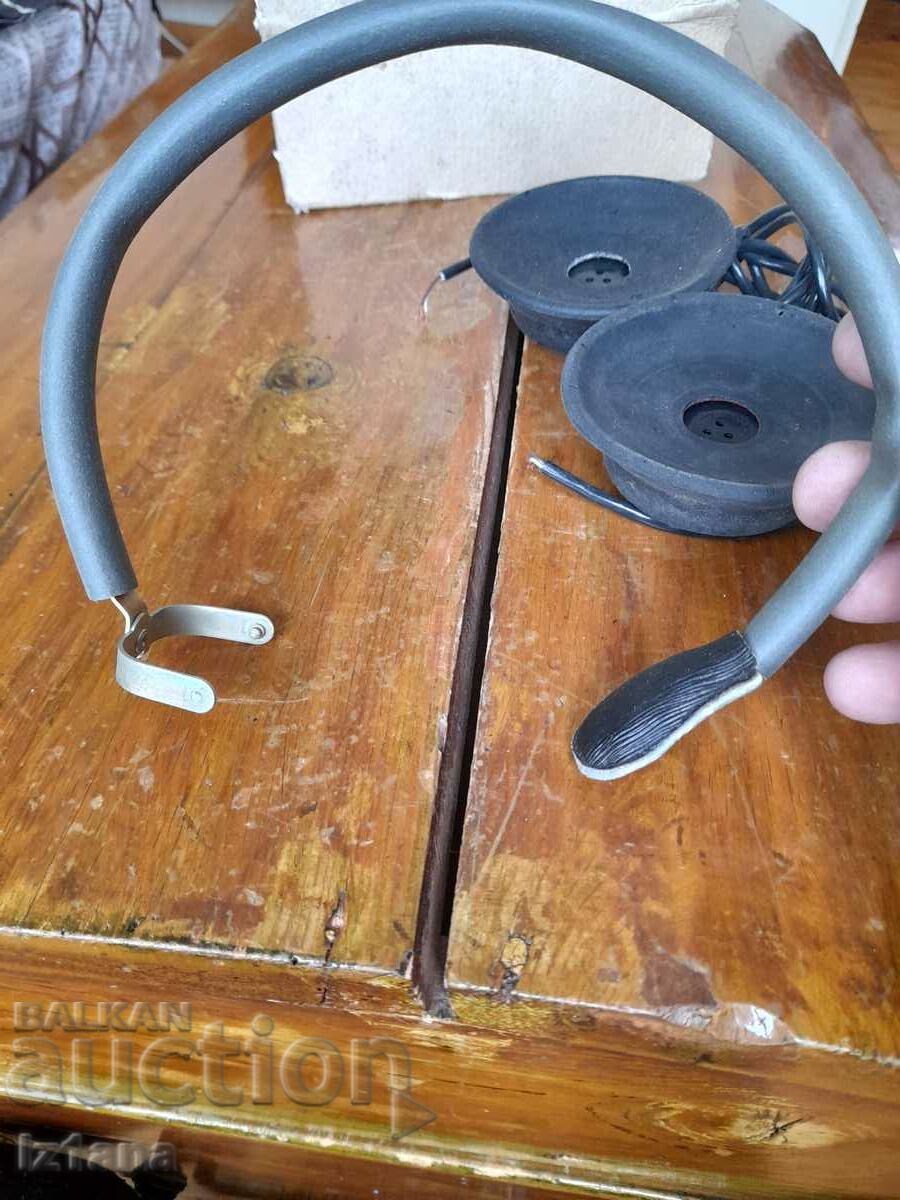 Old headphones - 6 Old headphones - 6