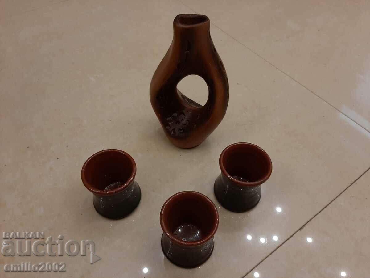 Ретро сувенир вазичка и чашки керамика
