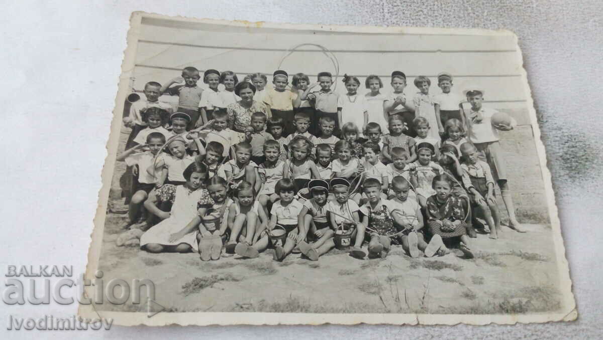 Fotografie Copii pe nisip
