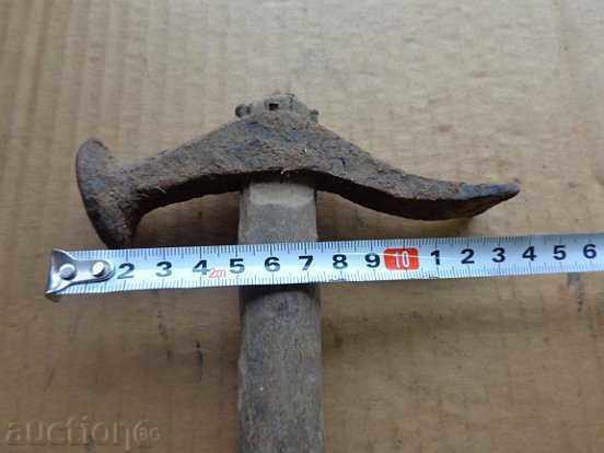 Old hammer, shoemaker, hammer with price 38.00 BGN | € 19.43 Old hammer, shoemaker, hammer with price 38.00 BGN | € 19.43