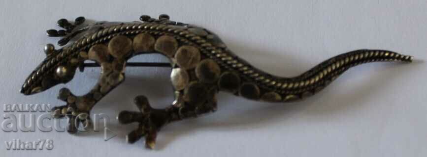 OLD BROWN-SILVER BROOCH with price 65.99 BGN | € 33.74 OLD BROWN-SILVER BROOCH with price 65.99 BGN | € 33.74