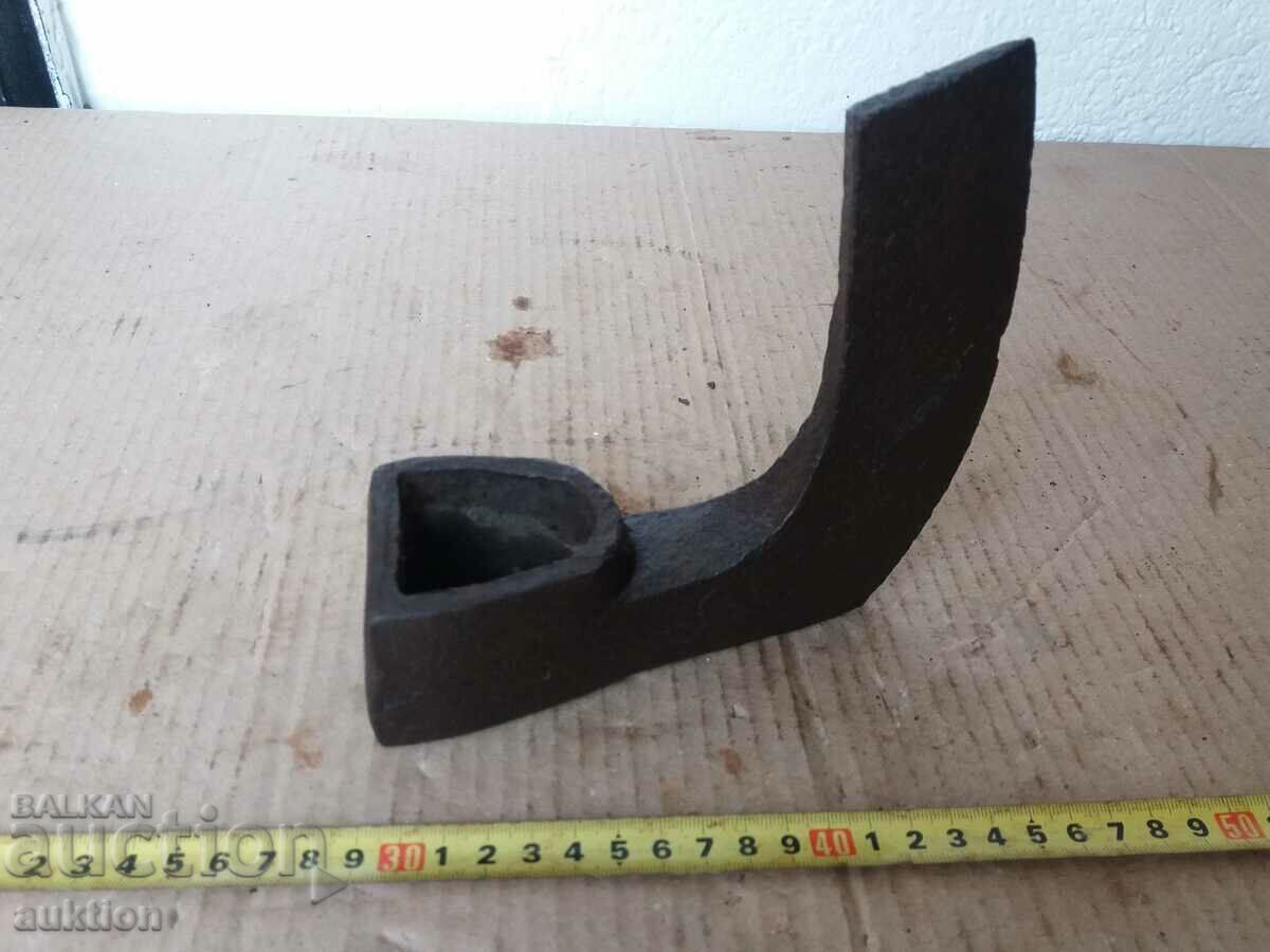 Delivery of STEELED MASSIVE AX Delivery of STEELED MASSIVE AX