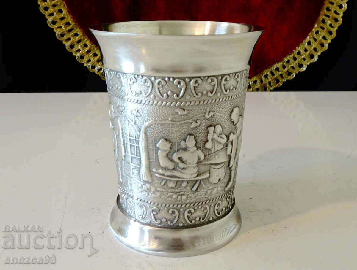 Auction Tin cup for wine, Hunters, poker Auction Tin cup for wine, Hunters, poker
