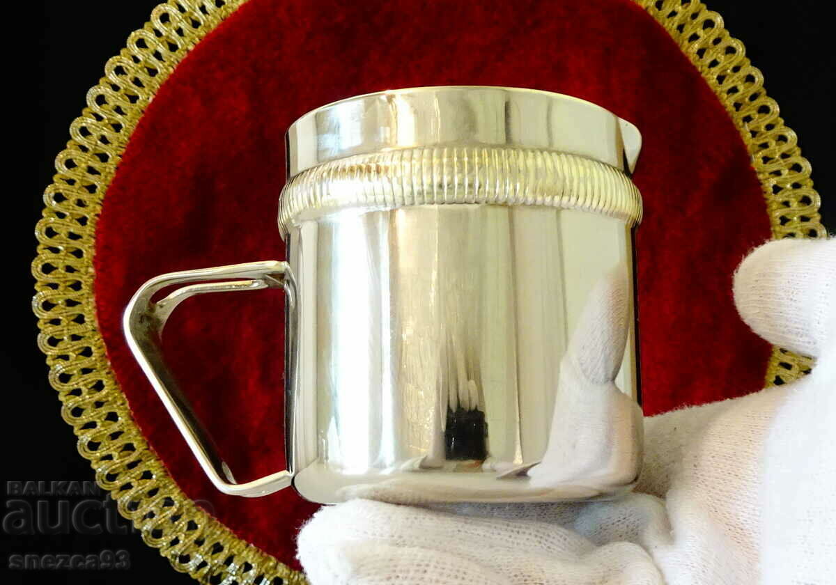 Silver-plated jug, brass liner. with price 19.00 BGN | € 9.71 Silver-plated jug, brass liner. with price 19.00 BGN | € 9.71