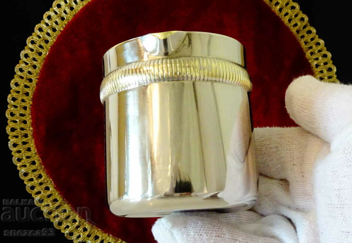 Auction Silver-plated jug, brass liner. Auction Silver-plated jug, brass liner.
