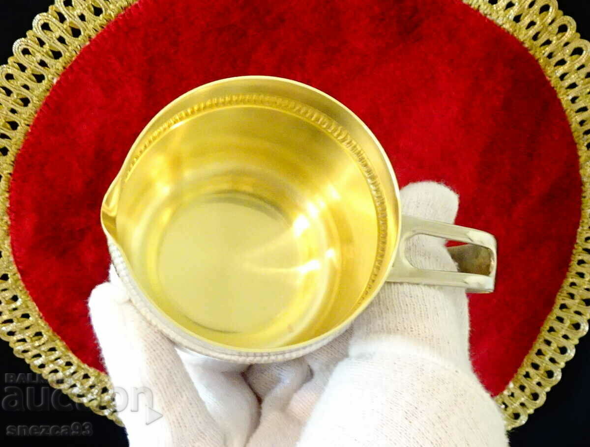 Silver-plated jug, brass liner. - 6 Silver-plated jug, brass liner. - 6