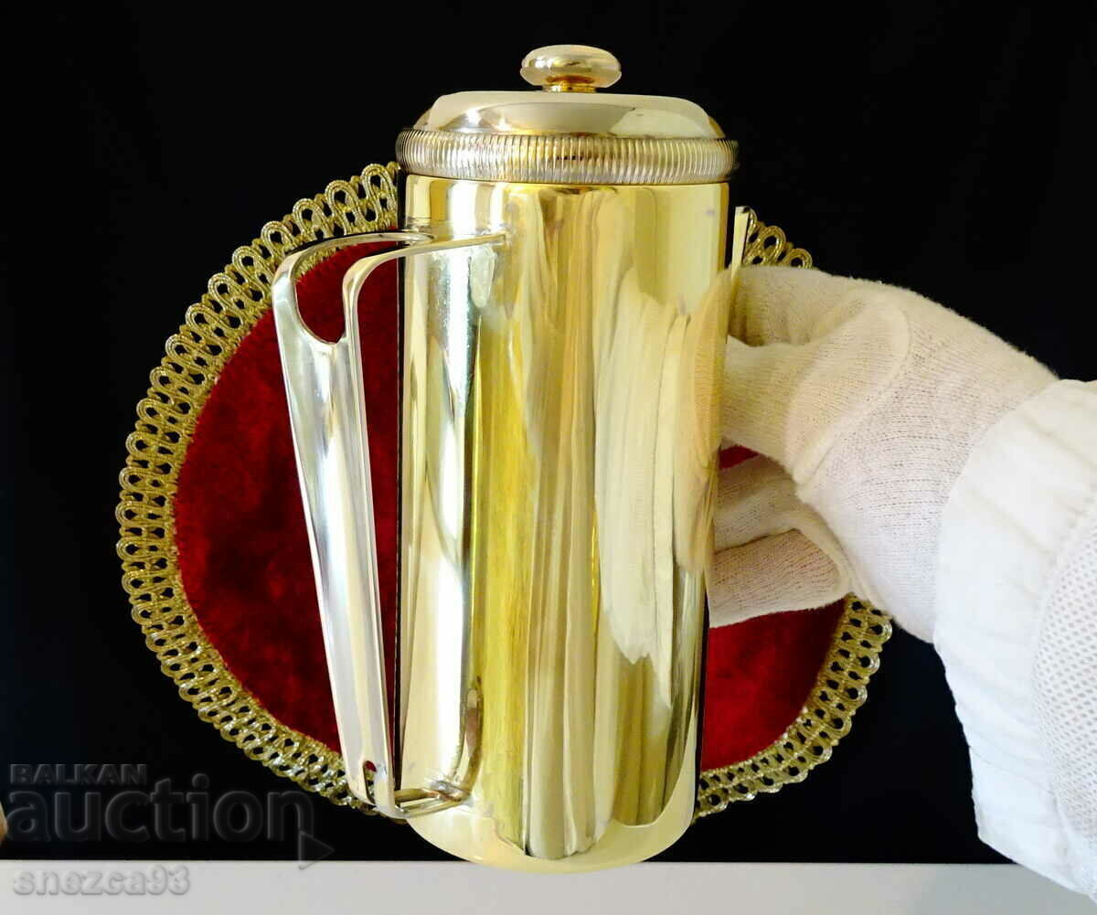 Auction Bronze jug, teapot 19 cm., heated rakia Auction Bronze jug, teapot 19 cm., heated rakia