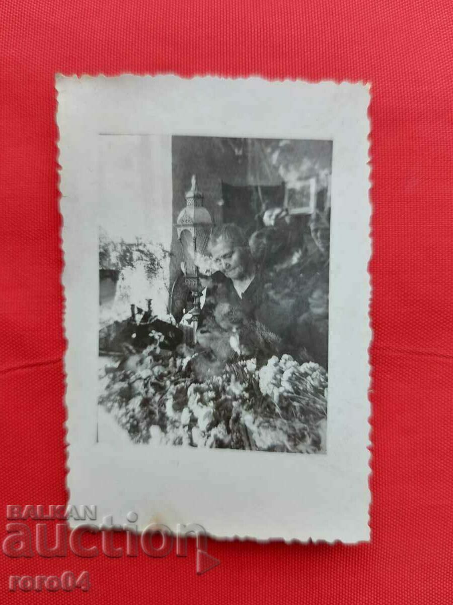 ALIPIA VLAIKOV - BURIAL