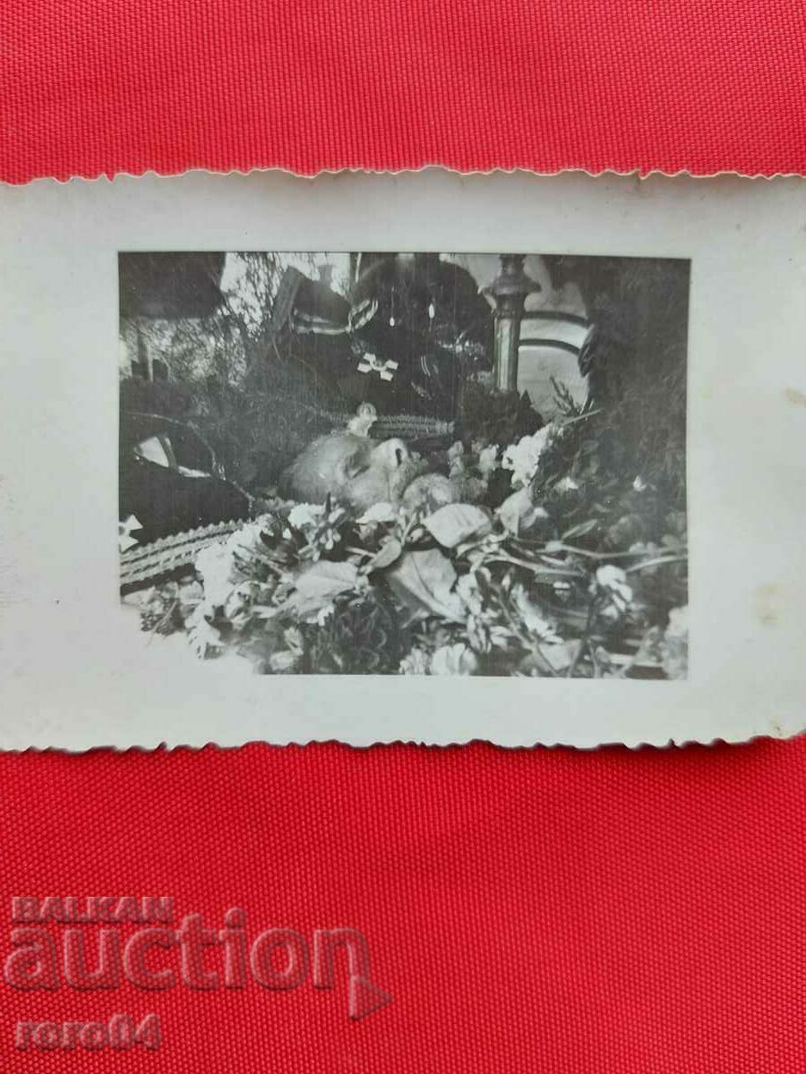 ΑΛΙΠΙΑ ΒΛΑΪΚΟΦ - ΤΑΦΗ