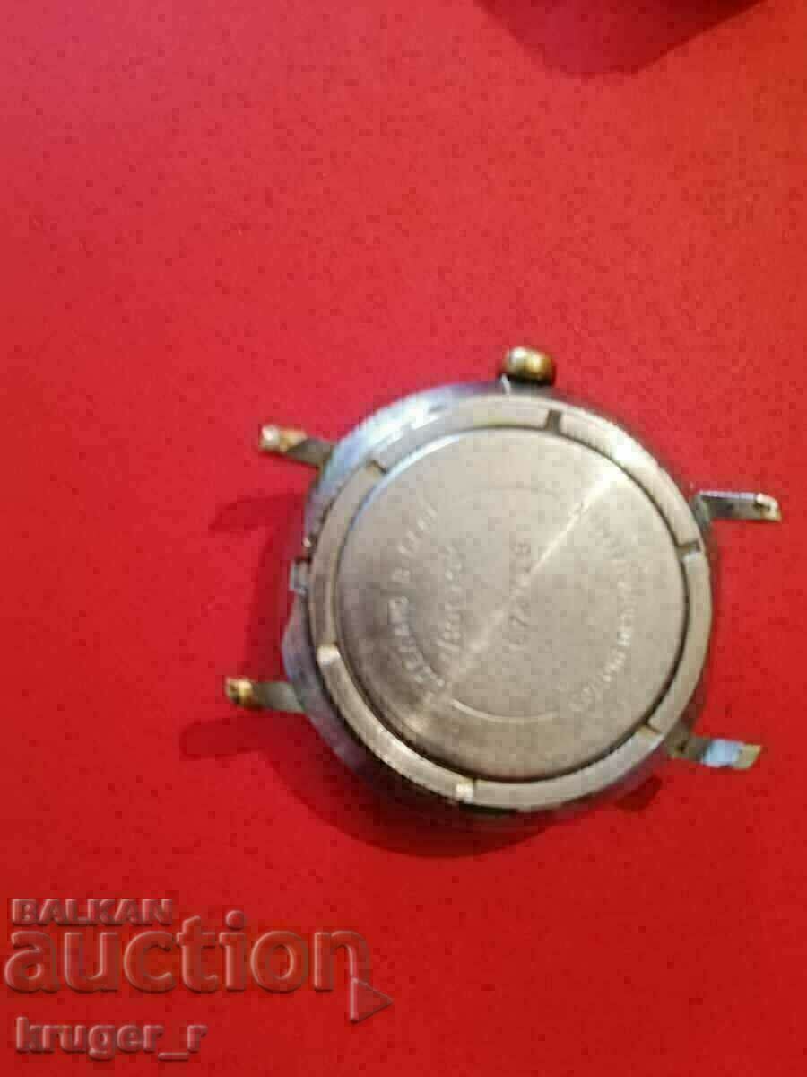 Delivery of Clock EAST 17 STONE Delivery of Clock EAST 17 STONE