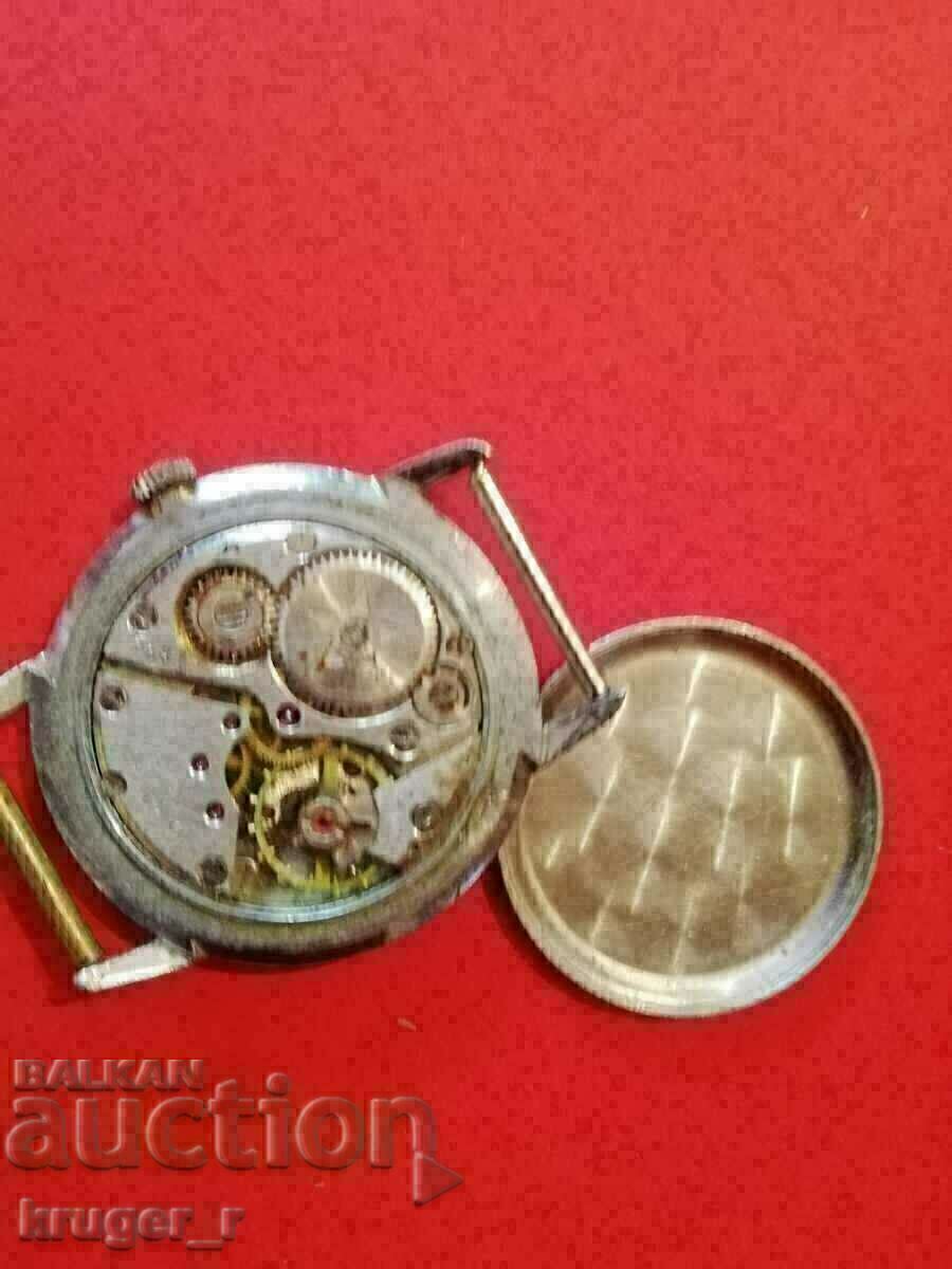 Clock 2603 16 stones - 5 Clock 2603 16 stones - 5