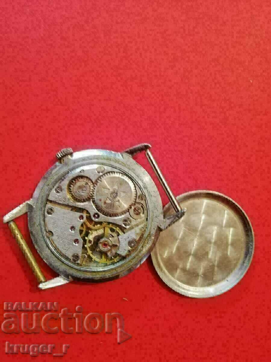 Clock 2603 16 stones - 6 Clock 2603 16 stones - 6