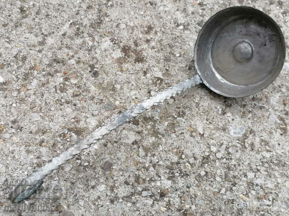 Old copper ladle minion copper vessel, copper gut with price 69.00 BGN | € 35.28