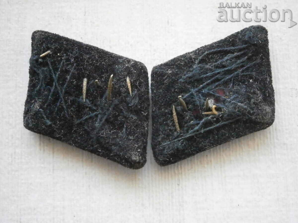 Vintage Monograms Monograms Signs Buttons Pair - 5 Vintage Monograms Monograms Signs Buttons Pair - 5