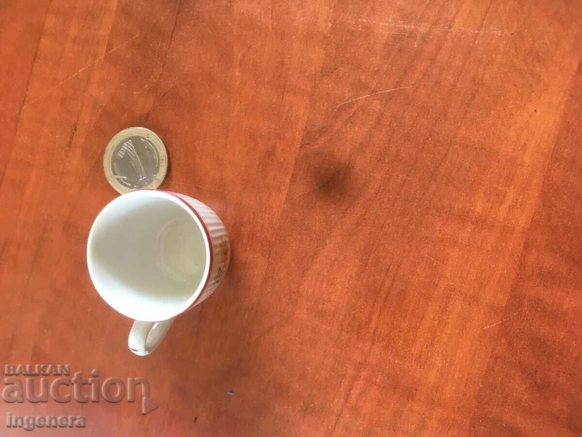 Livrarea CUPA CUPA PORCELAN BULGARIA DIN MOCKA BRANDY SOCA Livrarea CUPA CUPA PORCELAN BULGARIA DIN MOCKA BRANDY SOCA