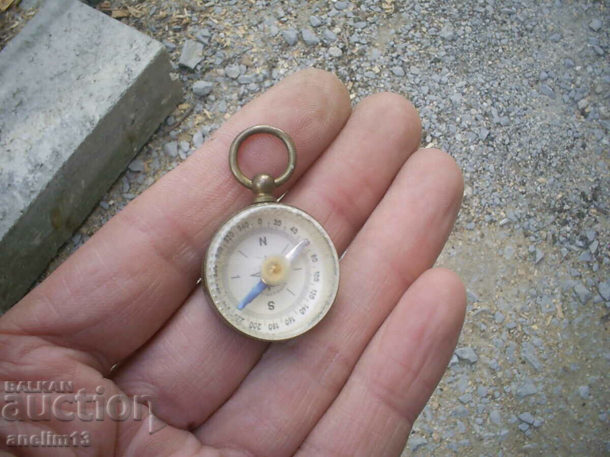 Auction OLD SMALL BRONZE COMPASS Auction OLD SMALL BRONZE COMPASS