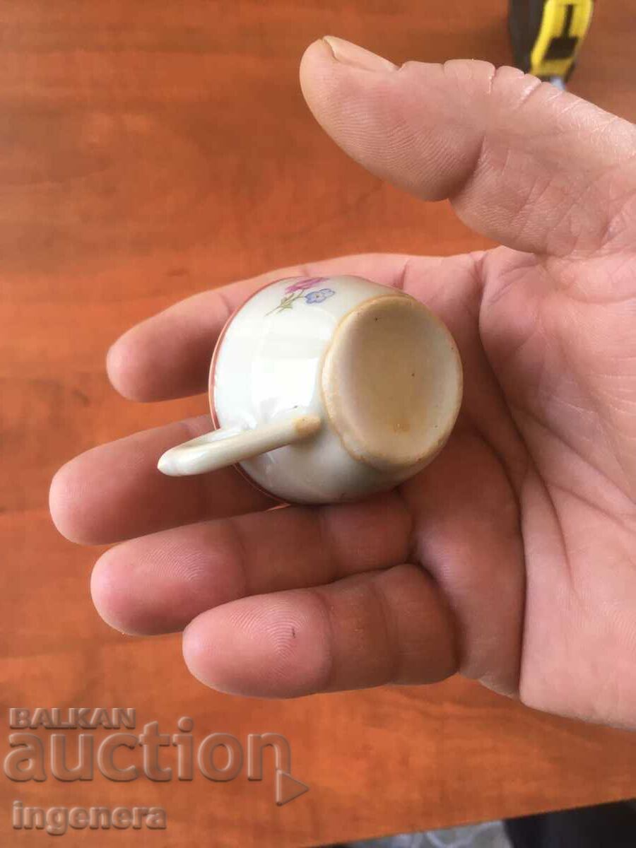 Доставка на ЧАША ЧАШКА ПОРЦЕЛАН БЪЛГАРИЯ ОТ СОЦА ЗА РАКИЙКА МИНИ-2 БР