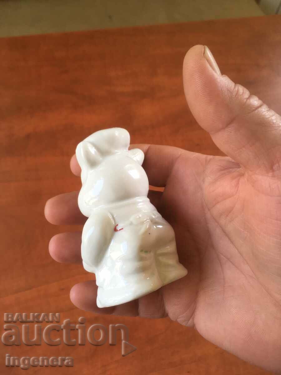 Delivery of PORCELAIN SALT PORCELAIN FIGURE Delivery of PORCELAIN SALT PORCELAIN FIGURE