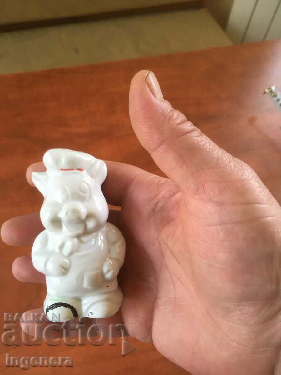 PORCELAIN SALT PORCELAIN FIGURE