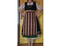 Costum autentic din sud-estul Bulgariei