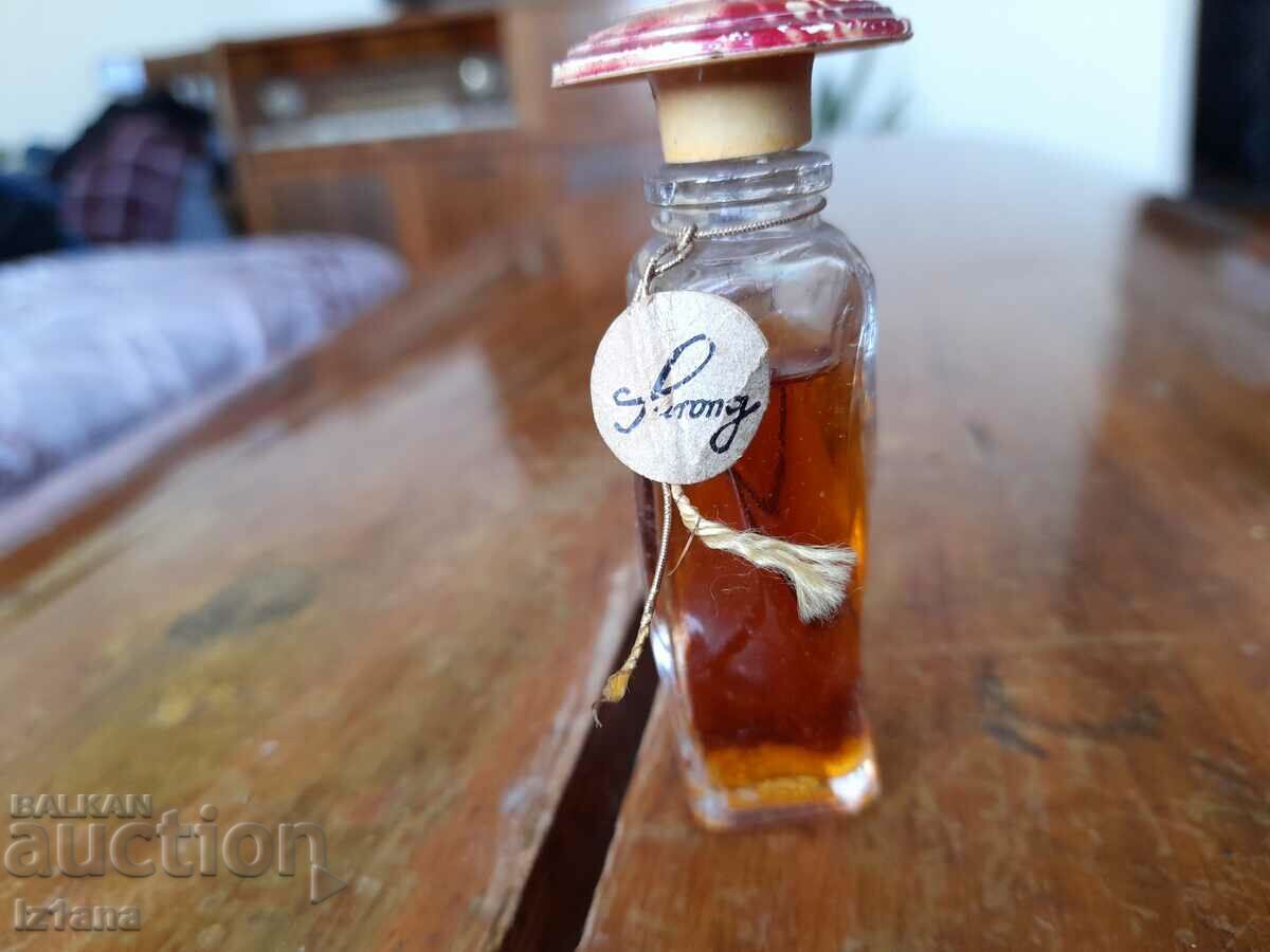 Old cologne Furong with price 30.00 BGN | € 15.34 Old cologne Furong with price 30.00 BGN | € 15.34