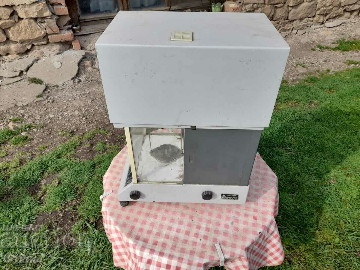 Old scale WA 34 - 5 Old scale WA 34 - 5