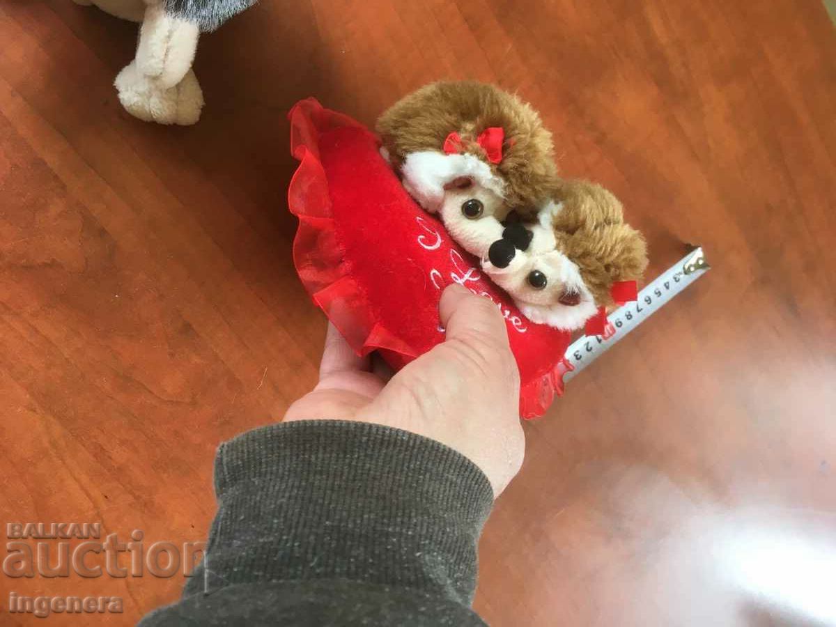 Delivery of TOY PLUSH TOYS-2 PCS