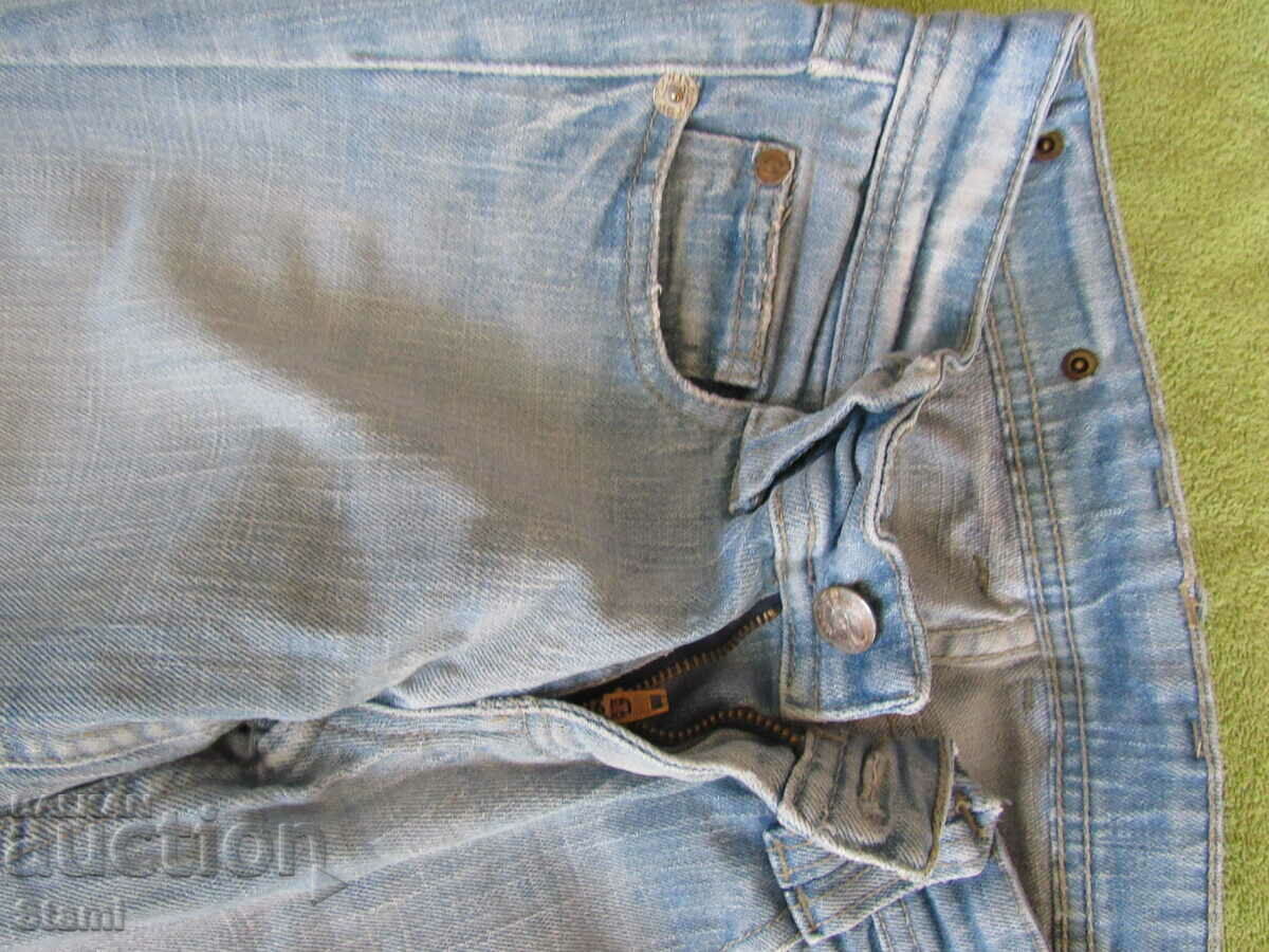 Delivery of Women's jeans Stradivarius size S Delivery of Women's jeans Stradivarius size S