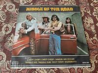 Gramophone record - Middle of the road