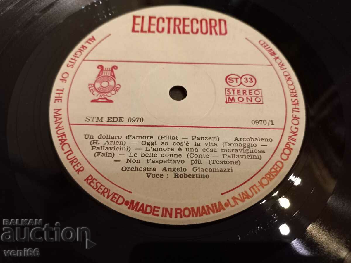 Auction  Gramophone record - Robertino