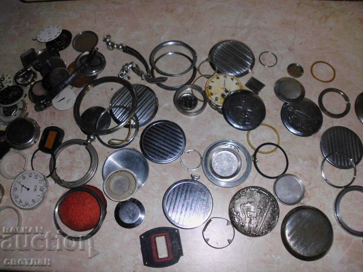 Delivery of LOT OF COVERS AND CASES