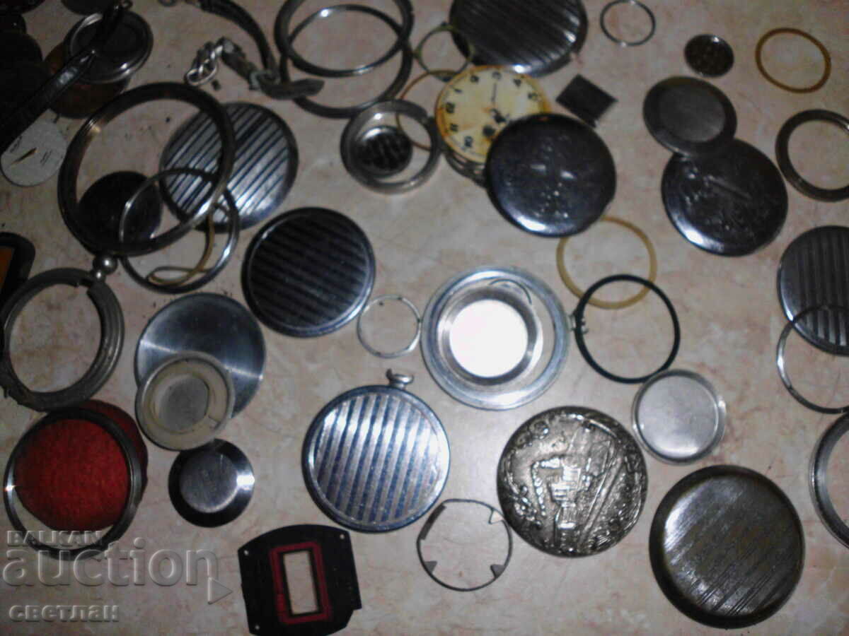 LOT OF COVERS AND CASES - 6