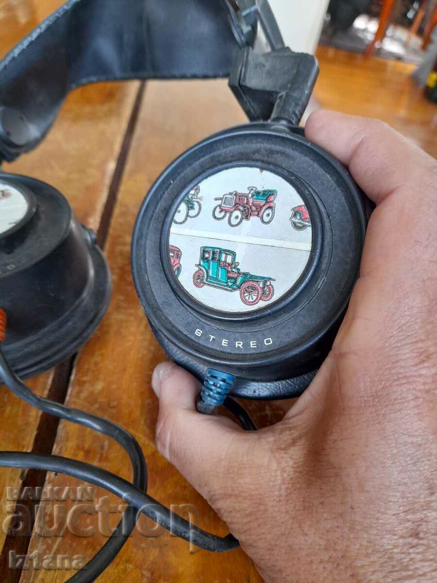 Old headphones - 5