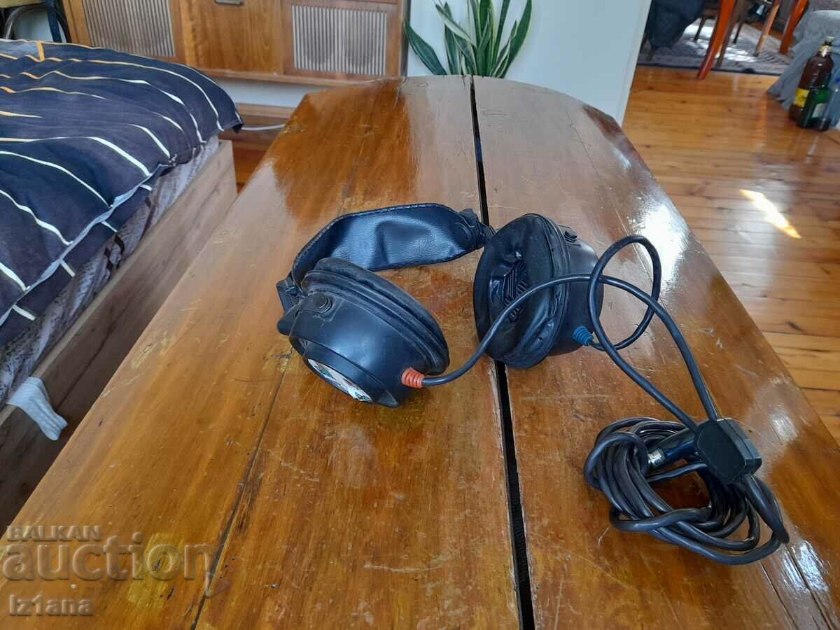 Стари слушалки