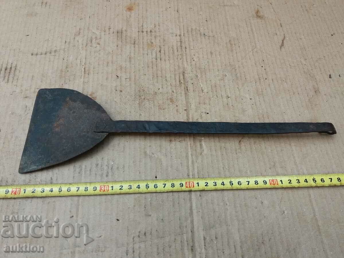 FORGED REVIVAL FLOOD, CRANE SPATULA with price 6.99 BGN | € 3.57