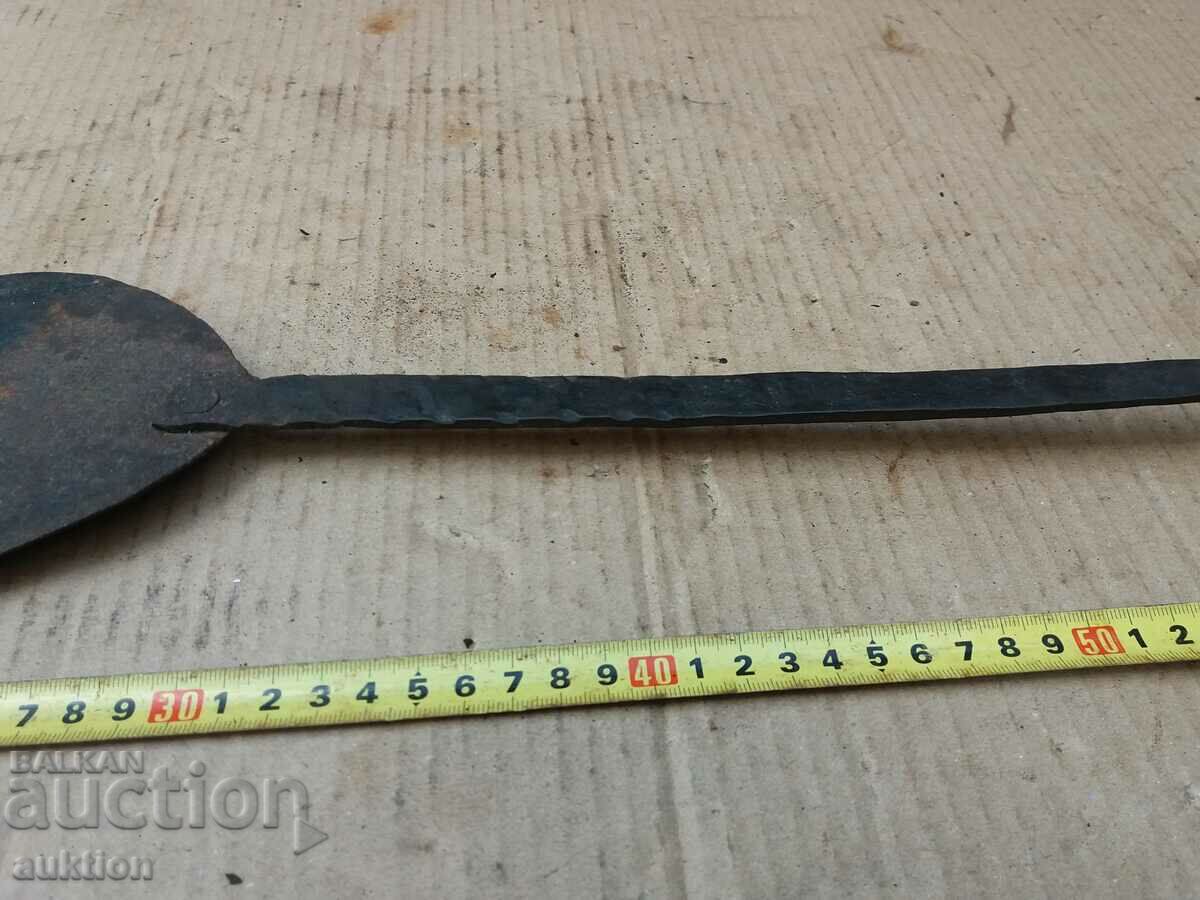 Delivery of FORGED REVIVAL FLOOD, CRANE SPATULA